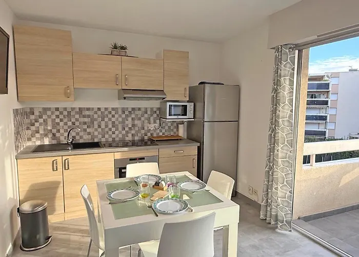 Les Coralies Lejlighed